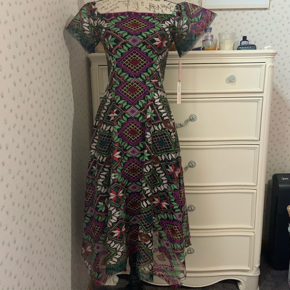 Alex Marie Multicolor Geometric Midi Dress - Picture 5 of 11